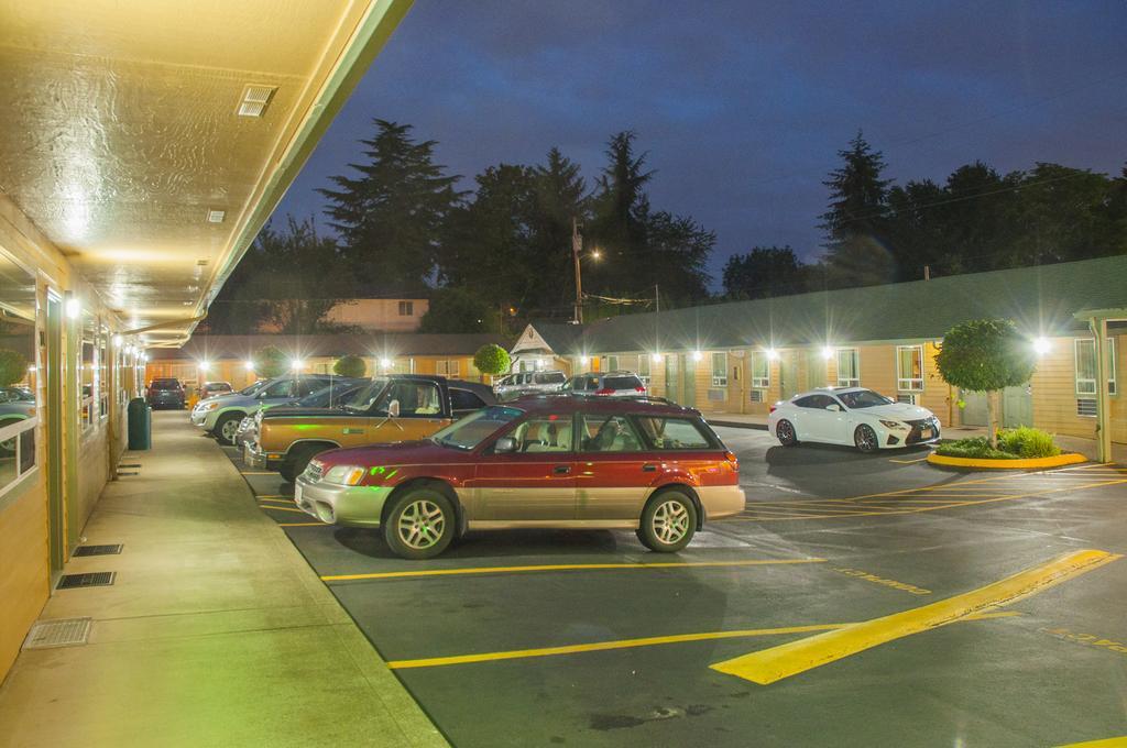 Nordic Inn And Suites Portland Eksteriør billede